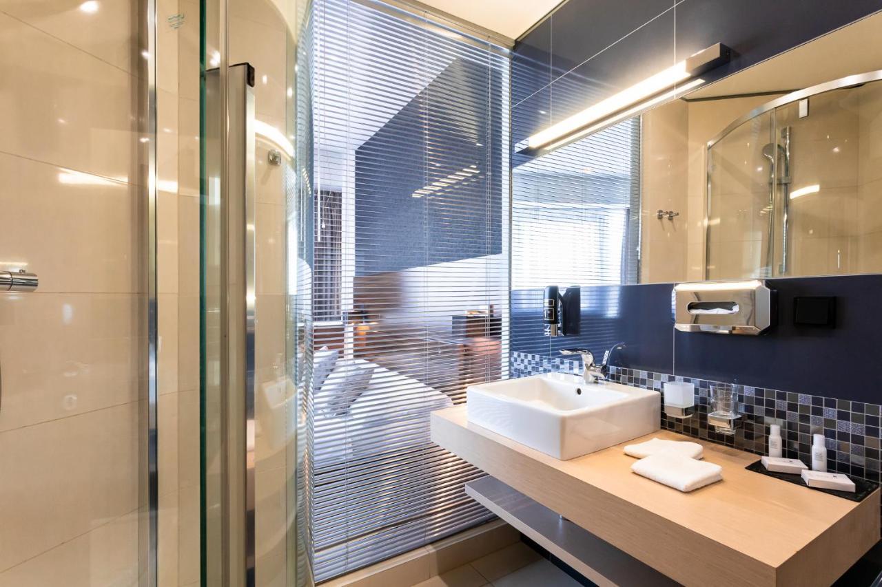 Tempus Club Garni Hotel Bratislava Exteriér fotografie