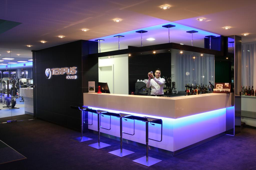 Tempus Club Garni Hotel Bratislava Exteriér fotografie